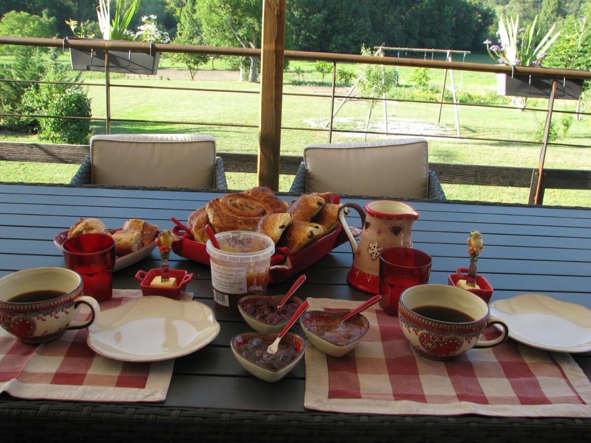 Le Petit Nid Douillet Bed & Breakfast Trescléoux Exterior foto